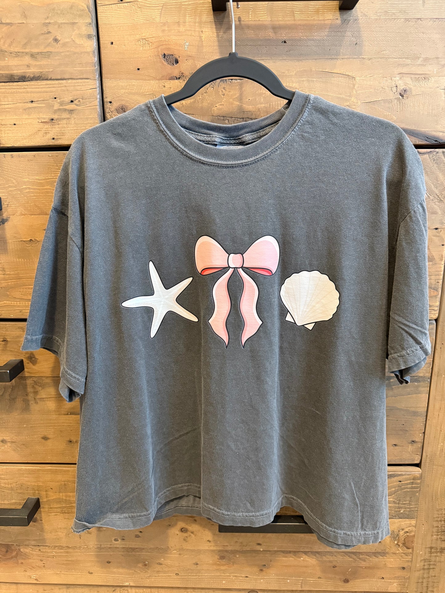Beach Girly Boxy Crop Graphic Tee