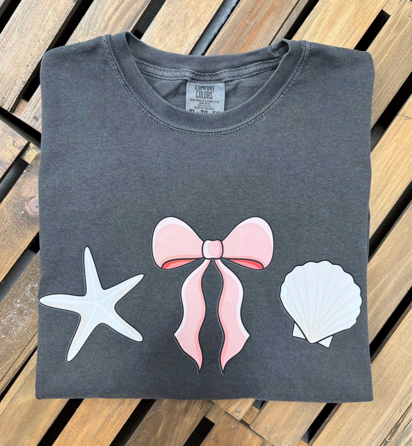 Beach Girly Boxy Crop Graphic Tee