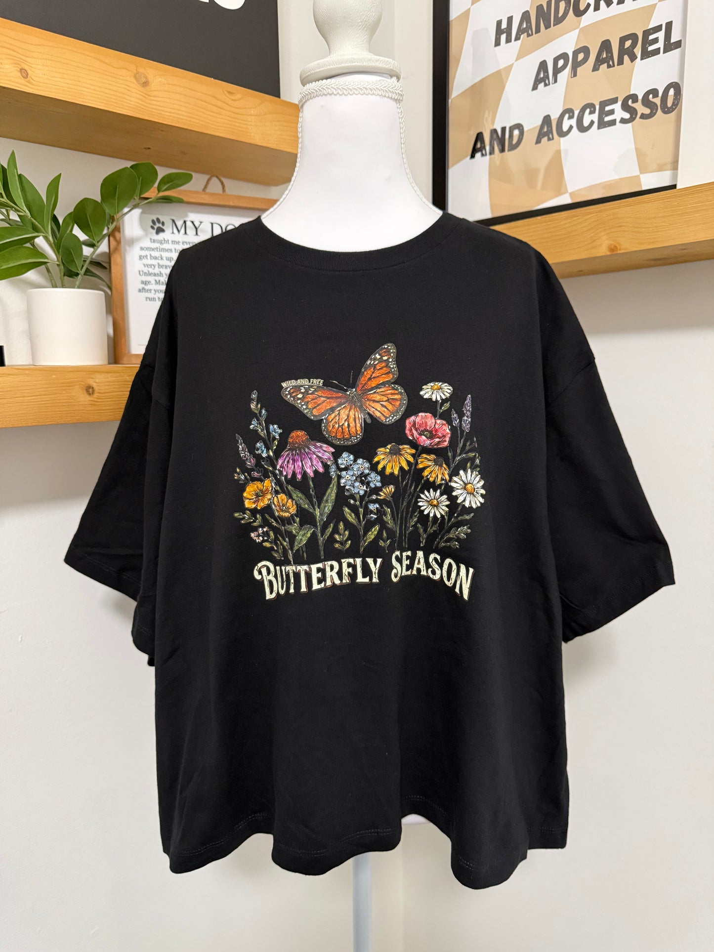 Butterfly Season Boxy Crop Tee