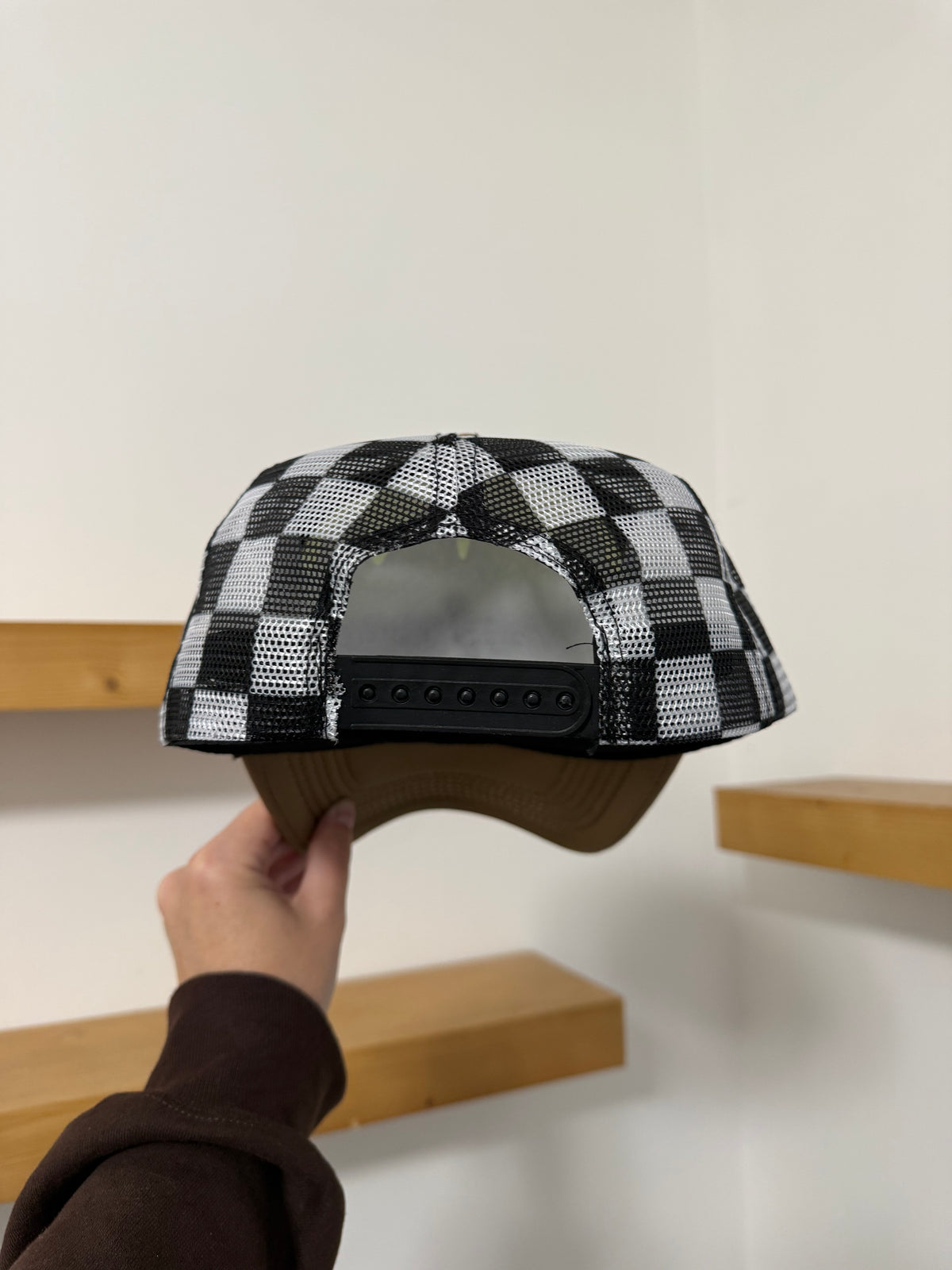 Dog ⚡️ Mom Embroidered Trucker Hat